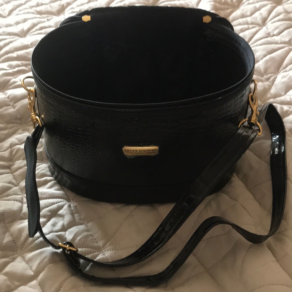 Pierre Balmain Vintage Travel Makeup bag/ strap - Picture 1 of 4